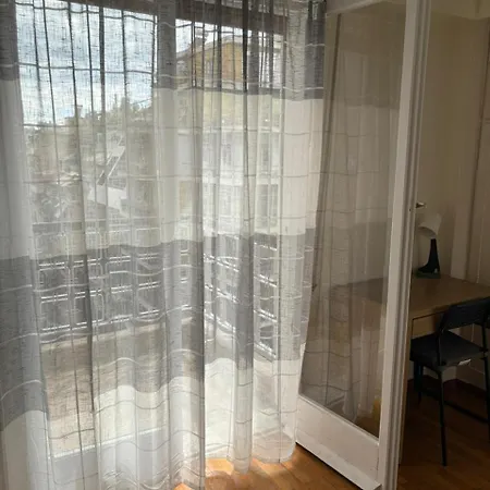 комната с общей баней Karolou 10 Homestay *