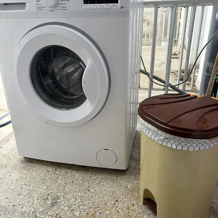 Homestay комната с общей баней Karolou 10 *